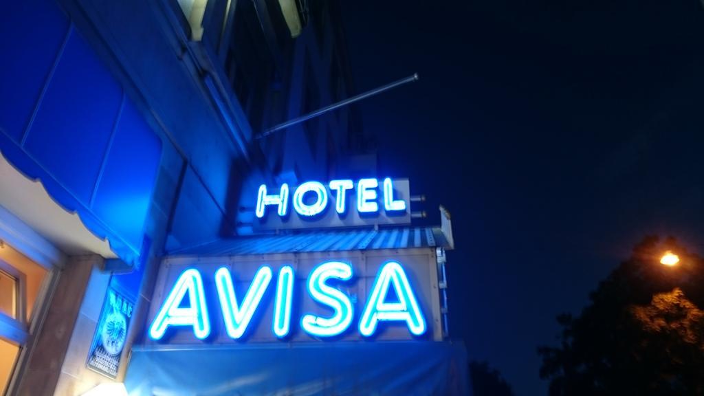 Hotel Avisa คาร์ลสรูเฮอ ภายนอก รูปภาพ